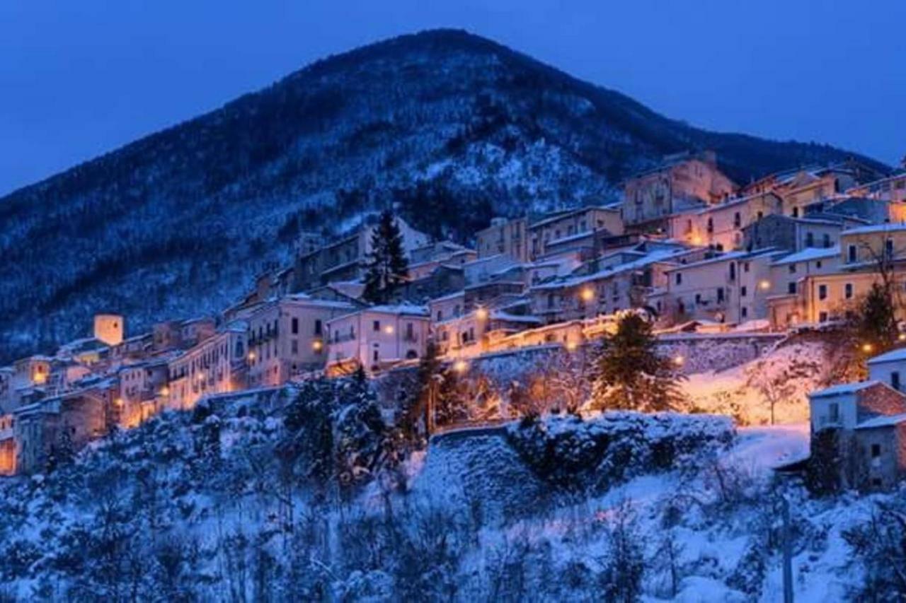 Casa Vacanze Sul Gizio Pettorano sul Gizio Bagian luar foto